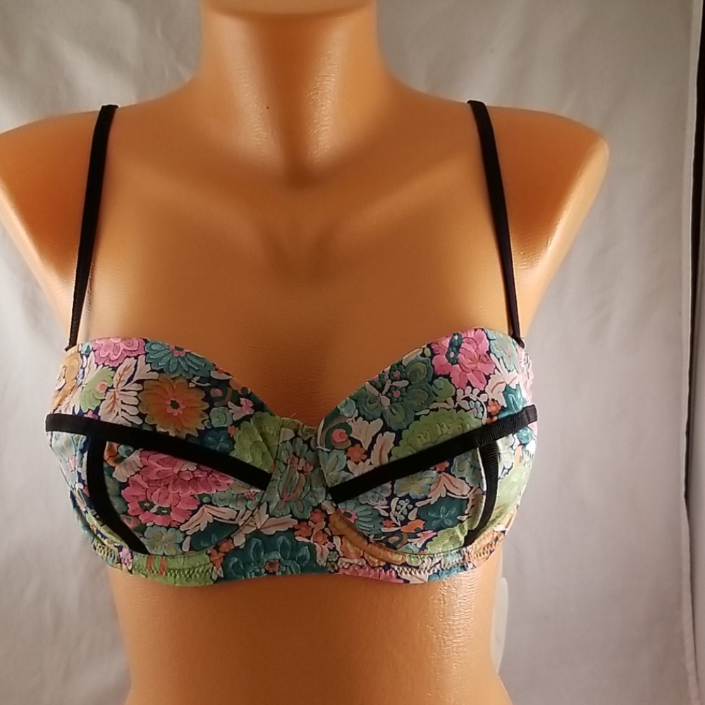 Pistol Panties Simone Floral Swim  Bikini Top SEXY